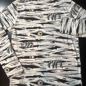 Spooky Eye Long Sleeve Kids Tee - Black and White Size 10/12